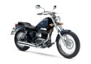 Suzuki_Boulevard_S40_2015_1.jpg