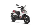 Aprilia_SR_MT_50_1.jpg