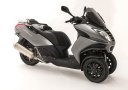 Peugeot_metropolis_400i_2017_1.jpg