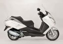 Peugeot_Satelis_2_300i_5.jpg