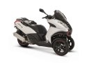 Peugeot_metropolis_400_rs_1.jpg