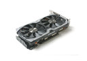 Zotac_geforce_gtx_1060_amp_edition_3.jpg