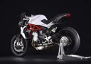 Mv_agusta_brutale_800_my15_1.jpg