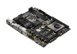 Asrock_z87_extreme11_ac_3.jpg