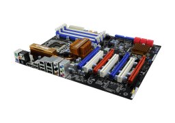 Asrock_x58_deluxe_3.jpg