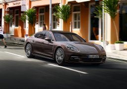 Porsche-Panamera-4S-Executive-1.jpg