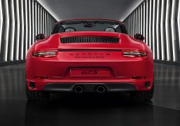 Porsche-911-Carrera-GTS-Cabriolet-3.jpg