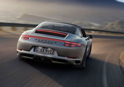Porsche-911-Targa-4-gtS-2.jpg