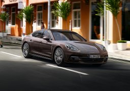 Porsche-Panamera-4-Executive-3.jpg