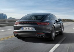 Porsche-Panamera-Turbo-3.jpg