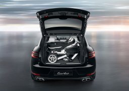 Porsche-Macan-Turbo-6.jpg