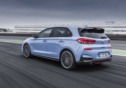 Hyundai-i30-N-2017-3.jpg