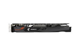 Aorus_geforce_gtx_1070ti_8g_4.jpg