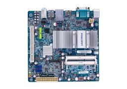 Foxconn-D250S-1.jpg