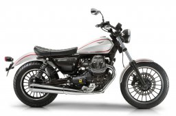 Moto_guzzi_v9_roamer_2.jpg