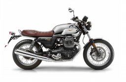 Moto_guzzi_v7_iii_anniversario_1.jpg