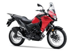 Kawasaki_versys_x_300_abs_2018_2.jpg