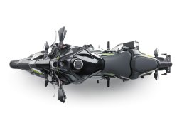 Kawasaki_z900_abs_2018_7.jpg