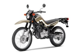 Yamaha_xt250_2018_1.jpg