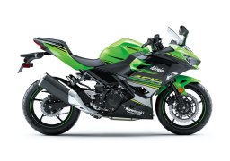 Kawasaki_ninja_400_krt_edition_2018_2.jpg