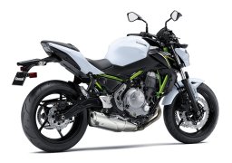 Kawasaki_z650_abs_2017_5.jpg