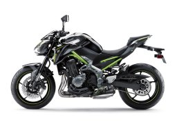 Kawasaki_z900_abs_2018_4.jpg