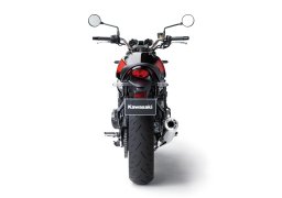 Kawasaki_z900rs_2018_7.jpg