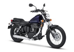 Suzuki_boulevard_s40_2018_1.jpg