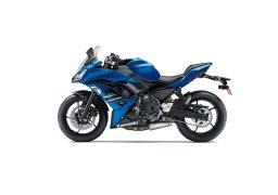 Kawasaki-Ninja-650L-2018-2.jpg