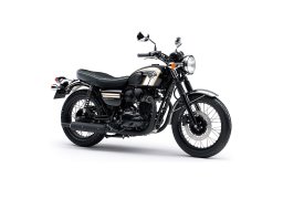 Kawasaki-W800-SPECIAL-EDITION-2018-1.jpg