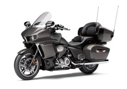 Yamaha_star_venture_2018_2.jpg