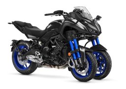 Yamaha_niken_2019_1.jpg