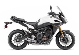 Yamaha_fj_09_2017_3.jpg