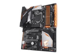 Gigabyte_h370_aorus_gaming_3_4.jpg