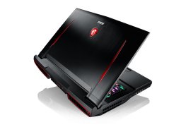 Msi_gt75_titan_8rf_4.jpg