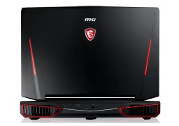 Msi_gt83_titan_8rg_4.jpg