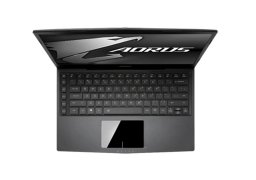 Aorus-X3-2.jpg