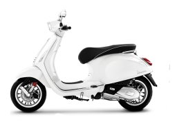 Vespa_sprint_150_i_get_carbon_2018_2.jpg