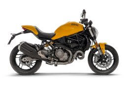 Ducati_monster_821_2018_3.jpg