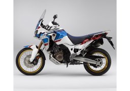 Honda-Africa-Twin-Adventure-Sports-DCT-2018-1.jpg