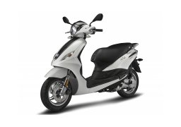 Piaggio-FLY-50-4V-2018-2.jpg