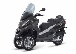 Piaggio-MY16-MP3-500-BUSINESS-ABS-2018-4.jpg