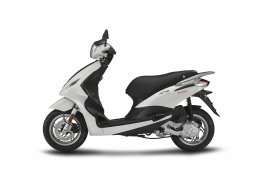 Piaggio-FLY-50-4V-2018-1.jpg