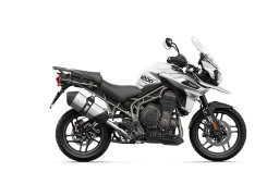 Triumph-1200-XRX-2018-1 .jpg
