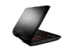 Eluktronics-P770DM-G-3.jpg
