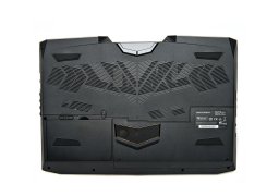 Eluktronics-P775TM1-G-3.jpg