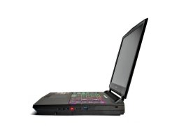 Eluktronics-P775TM1-G-5.jpg