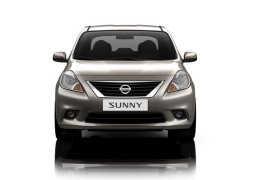 Nissan_sunny_xv_1.jpg