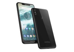 Motorola_one_3.jpg