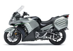 Kawasaki_concours_14_abs_2019_3.jpg